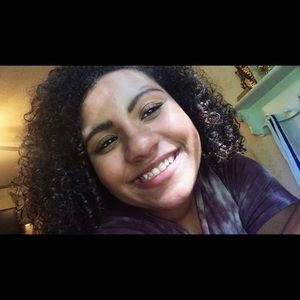 Meet your Posher, Jasmine